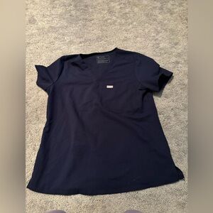 Figs scrub top